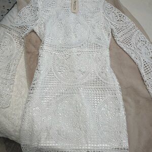 Elegant White Lace Dress